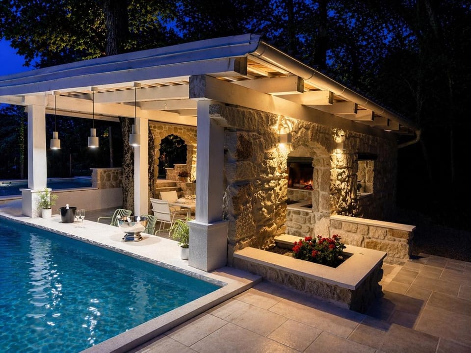 Night, Kitchen or kitchenette, Pool view
