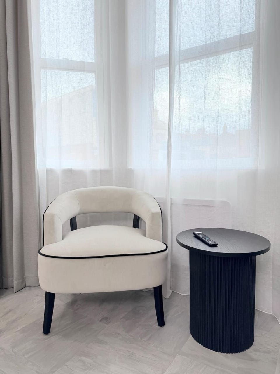 Bright Boutique Studio Near seafront Apartment in Southend-on-Sea
