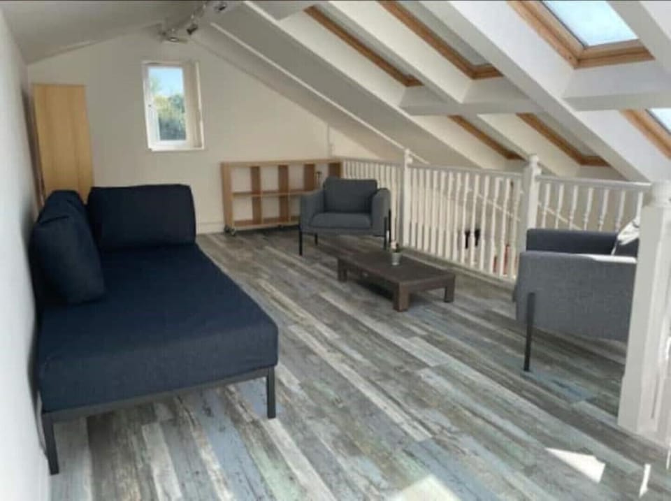 The Rattles beautiful ocean views from tranquil holiday home Apartment in Woolacombe