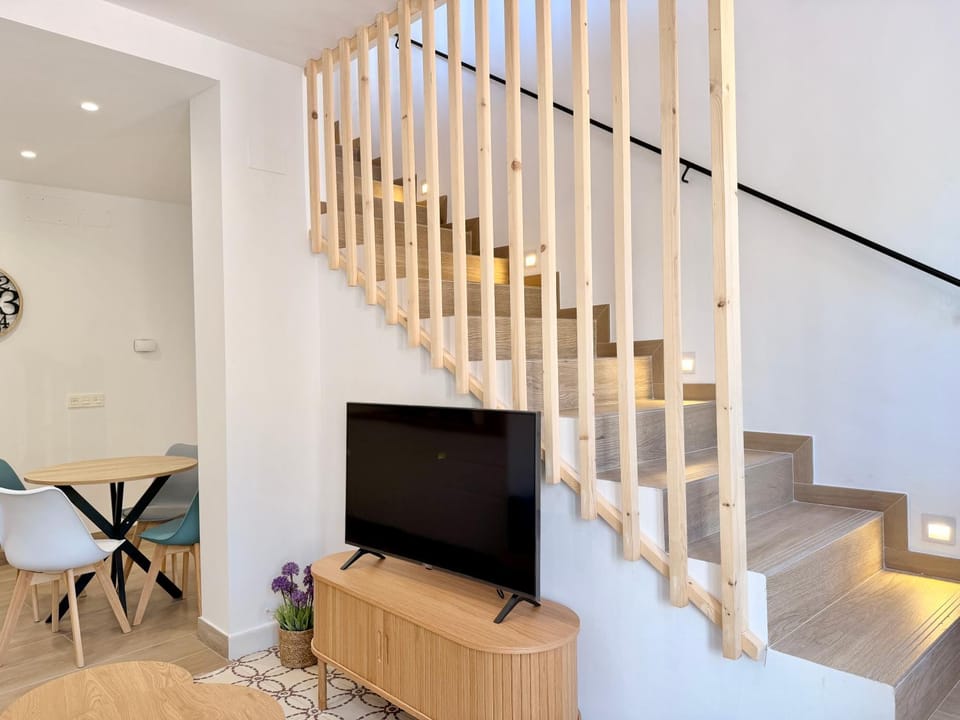 El Castillo Apartamentos Boutique Old Town Estepona - EaW Homes Apartment in Estepona
