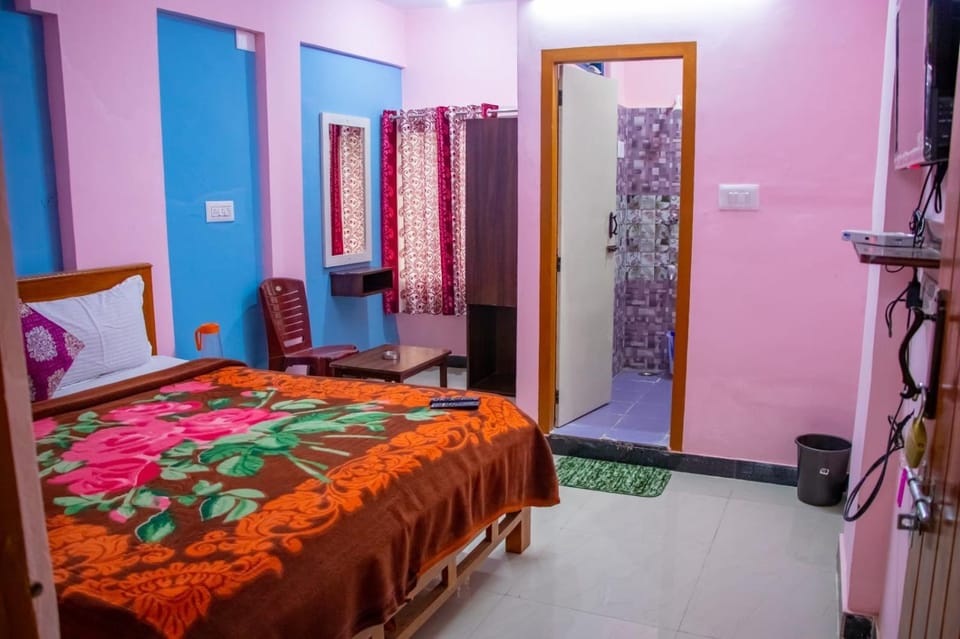 Ooty Pleasant Days Bed and Breakfast in Ooty