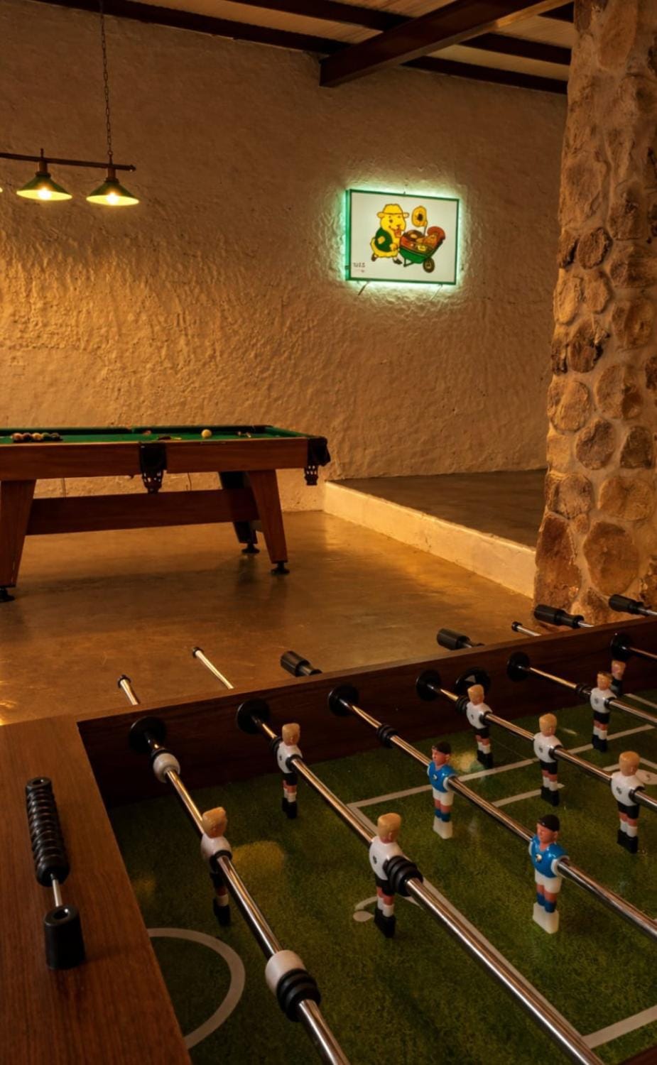 Billiard, Game Room, Living room
