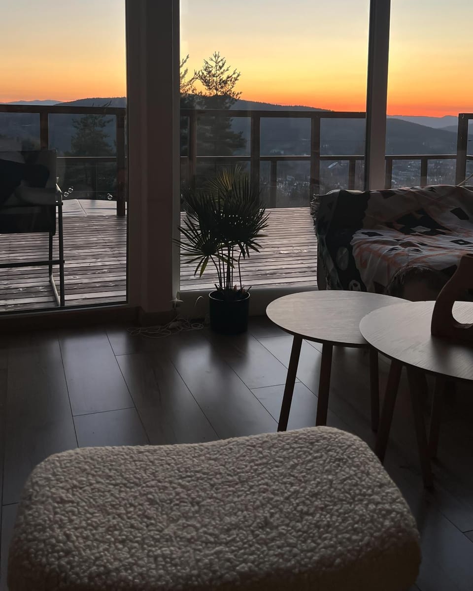 Balcony/Terrace, Living room