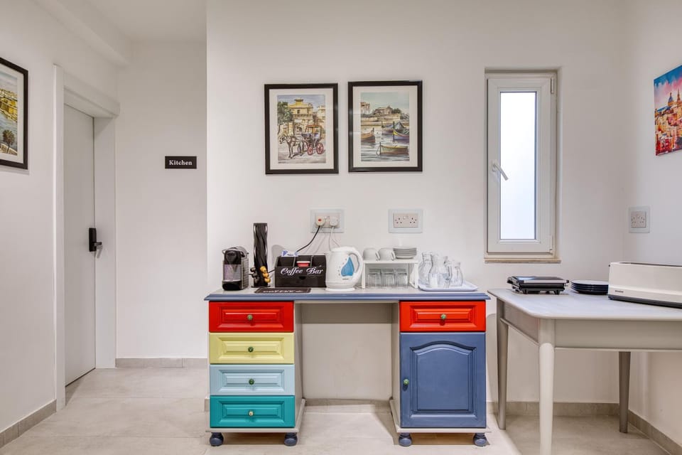 Central Sliema Haven Suites - 5 Vacation rental in Sliema