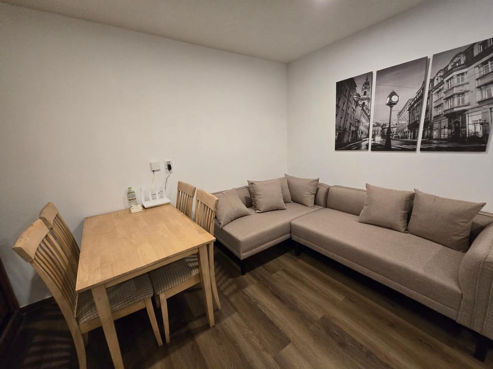 Living room, Dining area