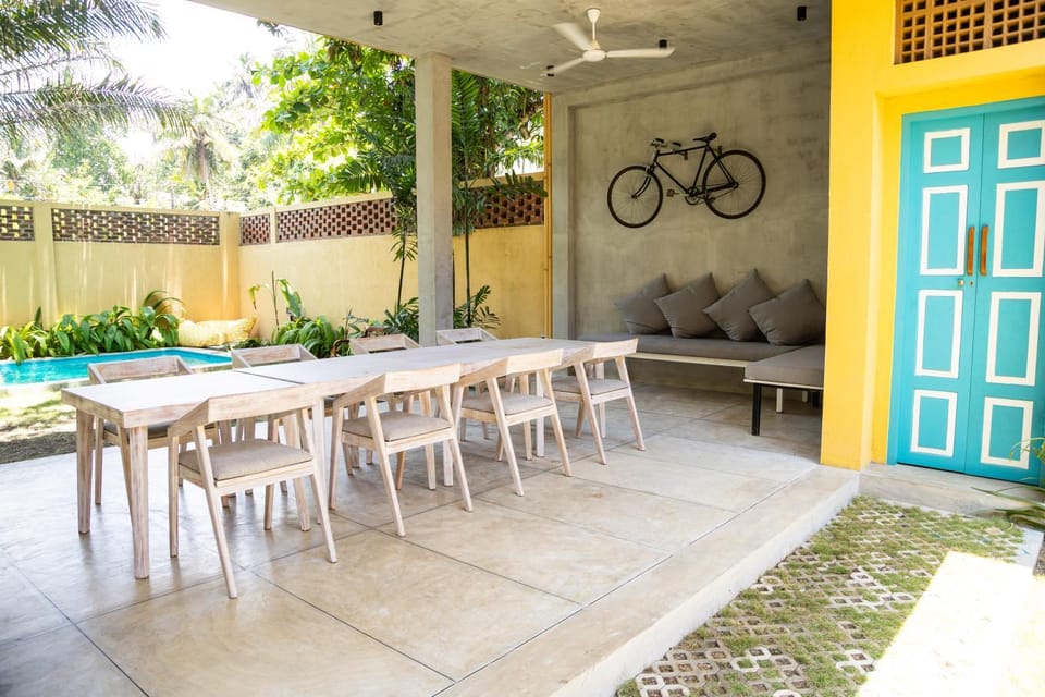 Restaurant/places to eat, Garden, Lounge or bar, Dining area, Swimming pool