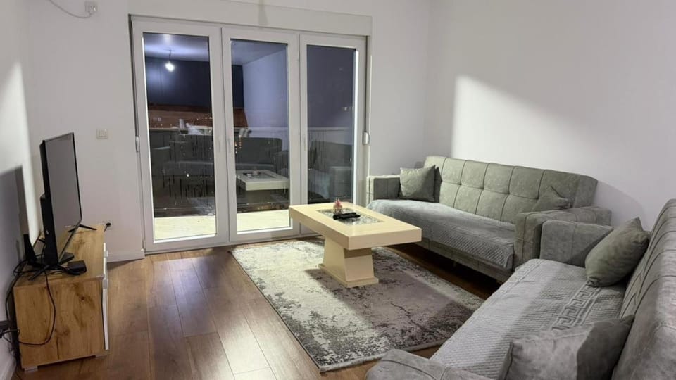 Modern 2 Bedroom Apartment with Balcony,Panoramic City View,Ferizaj Apartment in North Macedonia