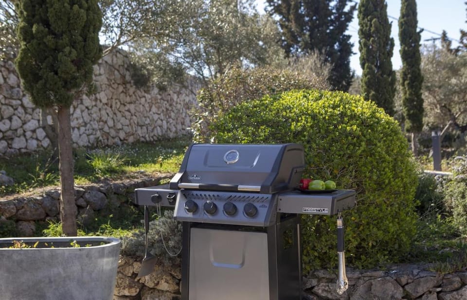 Villa Borsa Secluded Retreat with Sea Views Gym Villa in Lefkada, Lefkada Municipality, Greece