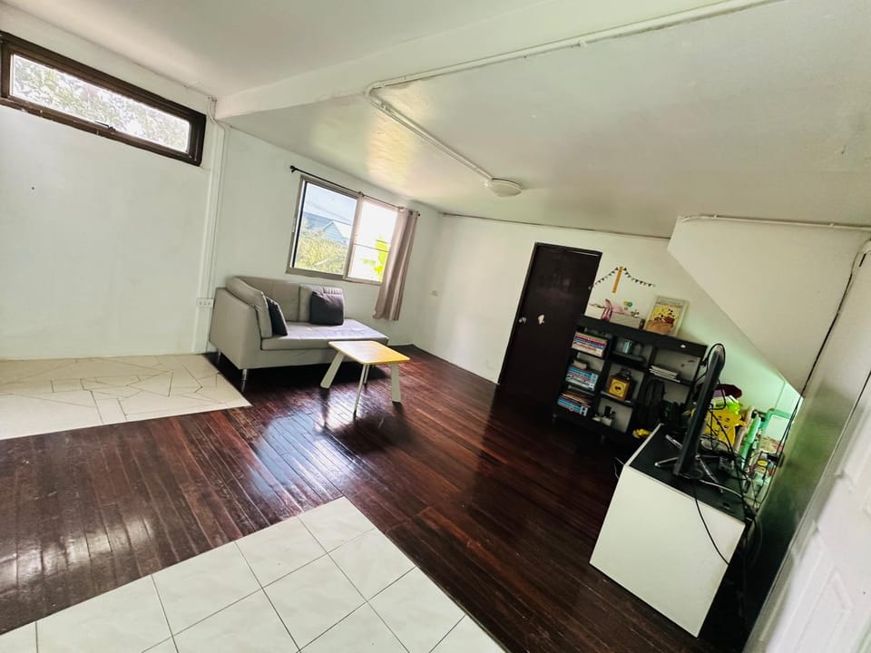 Spacious 70sqm Jungle Loft Peaceful Green Escape Apartment in Bangkok