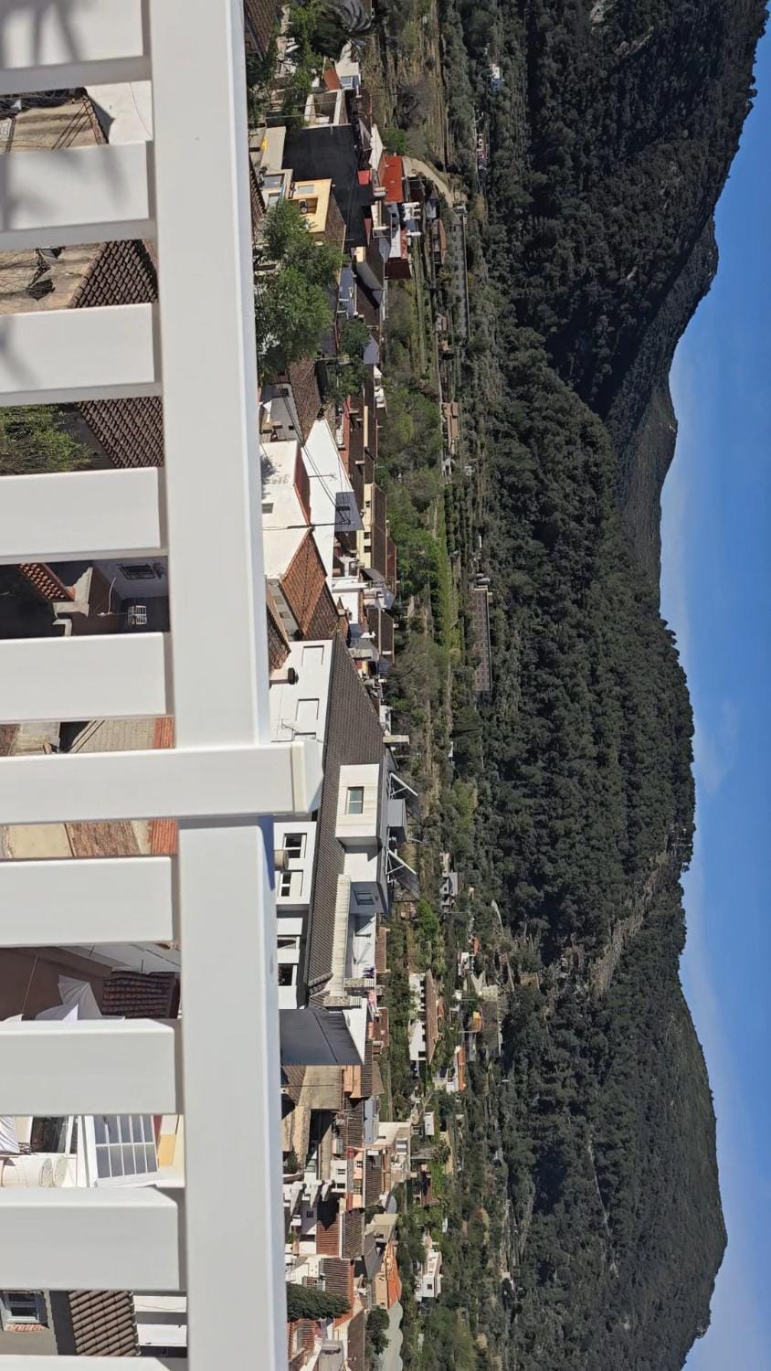 Penthouse avec vue montagne proche de la mer a 15km Apartment in Safor