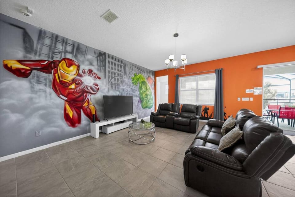 12BR Mansion | Sleeps 30+, GameRoom, Pool, Resort! House in Kissimmee