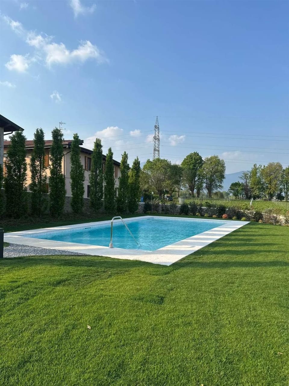 Swimming pool, Swimming pool