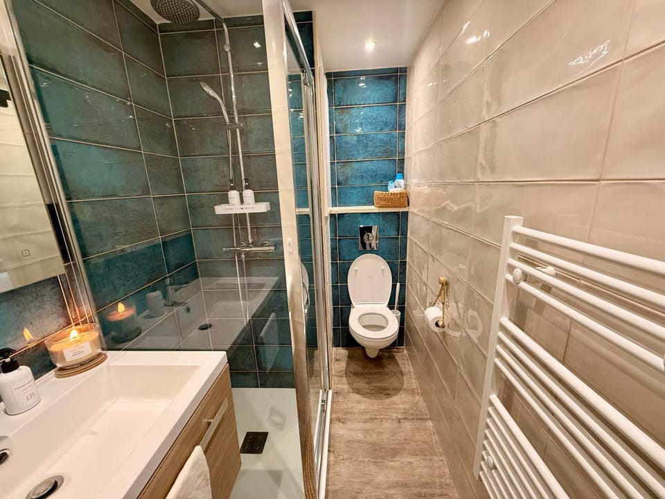Toilet, Bathroom