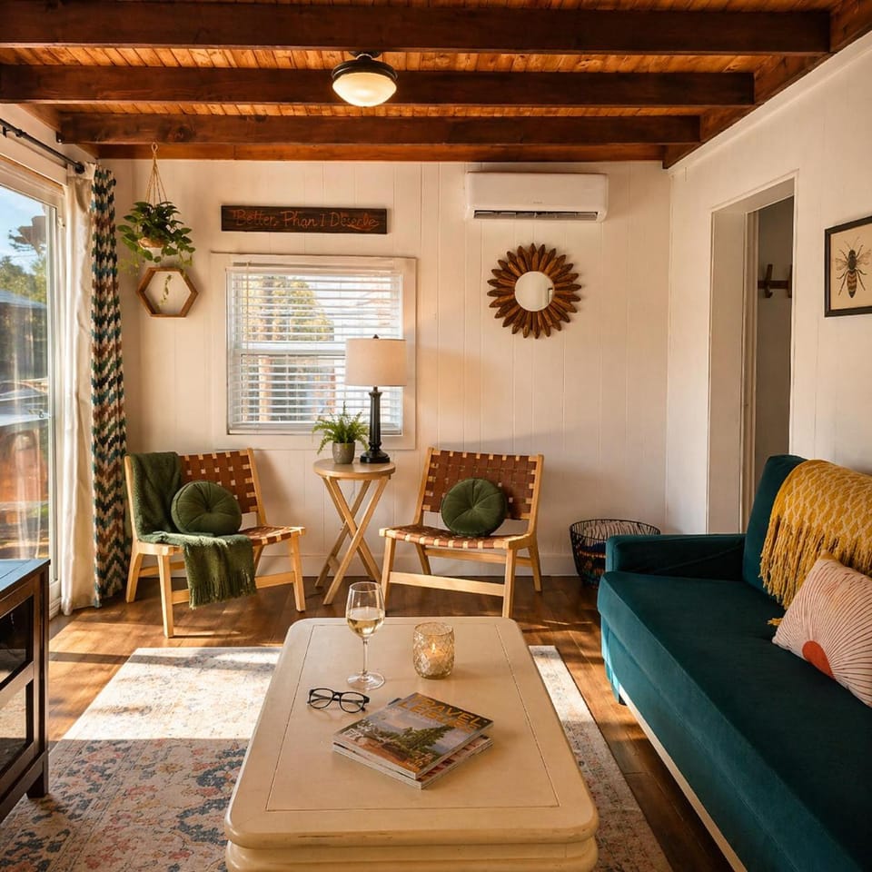 Granary House Lakefront Bliss on Sunrise Beach House in Sunrise Beach