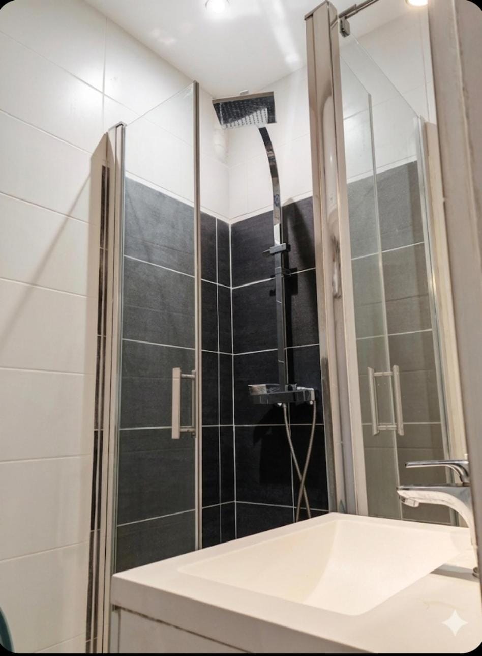 S3 Cocon moderne à deux pas de la gare Idéal couple Apartment in Clermont-Ferrand