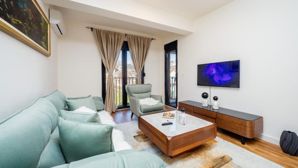 TV and multimedia, Living room
