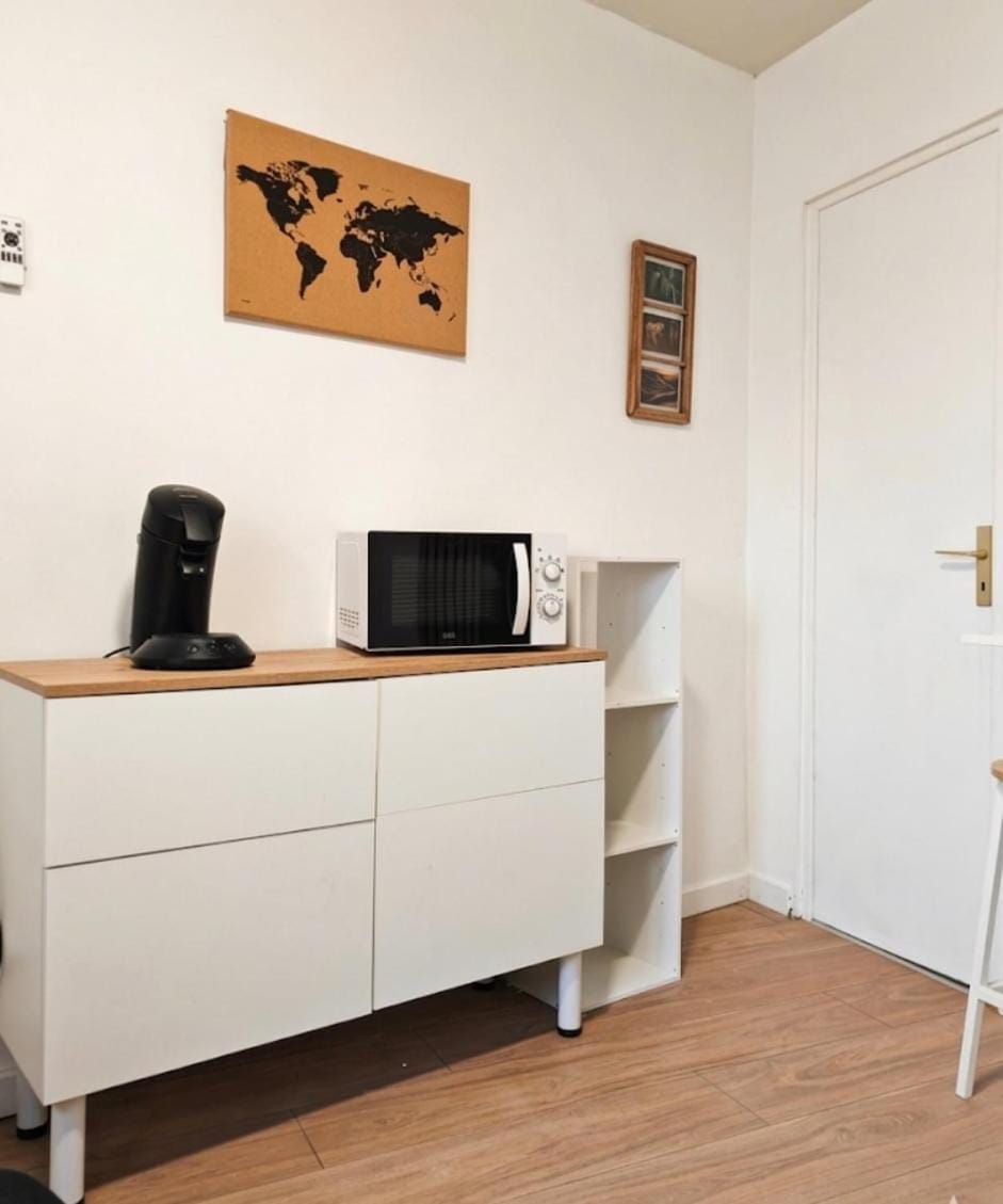 Studio cosy tout équipé proche gare Apartment in Clermont-Ferrand