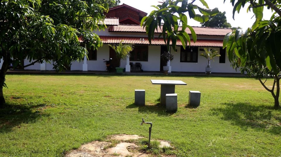 Flourish holiday resort Bed and Breakfast in Uva Province, Sri Lanka