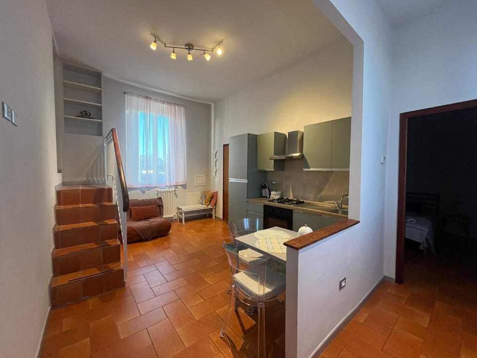 Seating area, kitchen