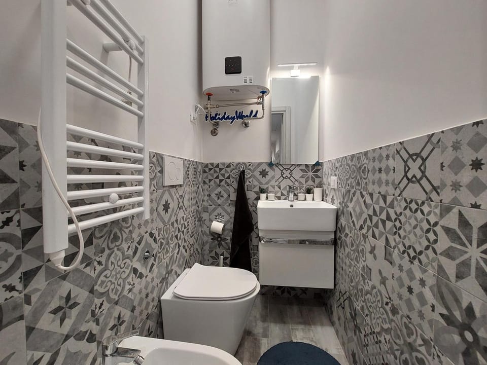Toilet, Bathroom