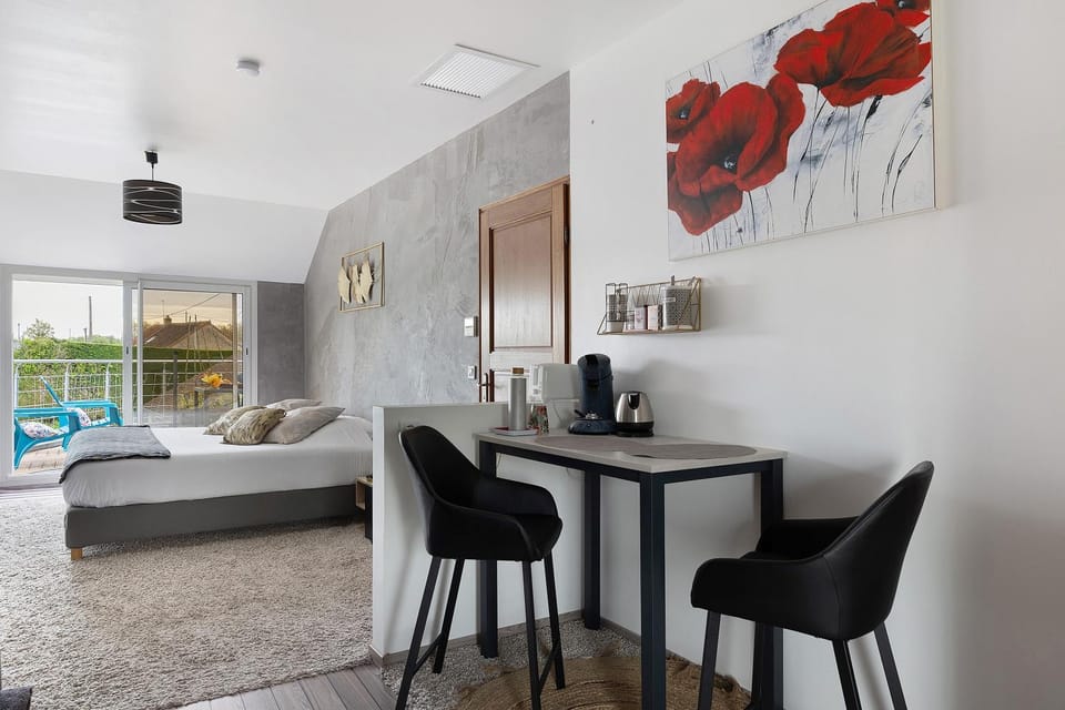 Living room, Bedroom