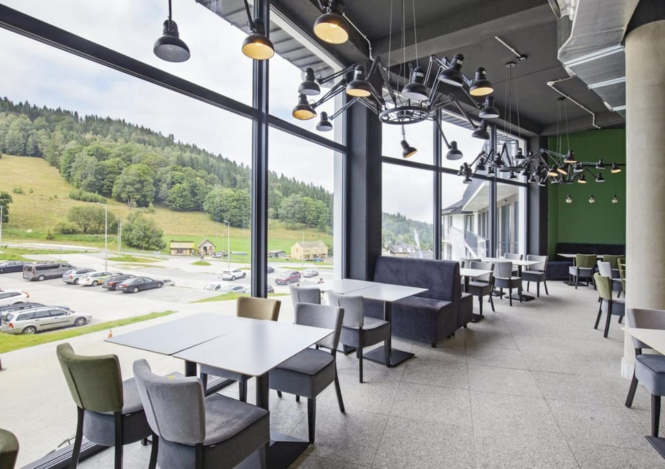 Restaurant/places to eat, Breakfast