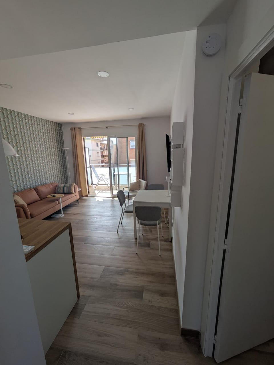 Between Barcelona and Tarragona Beach Apartment in Baix Penedès