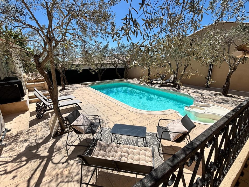Balcony/Terrace, Swimming pool