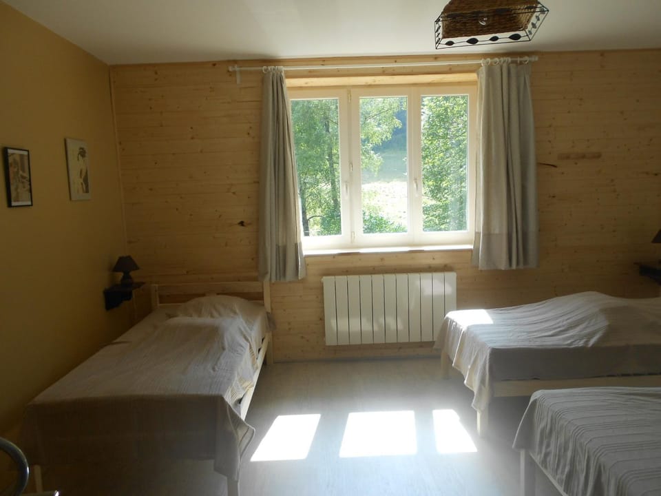 Property building, Living room, Bedroom