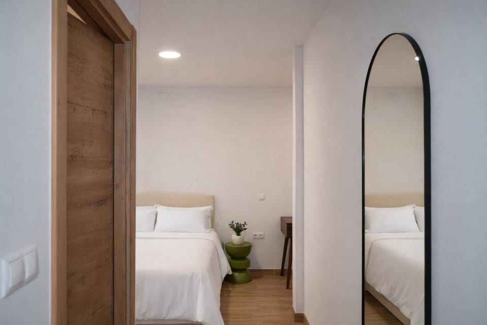Bed, Photo of the whole room, Bedroom, wardrobe