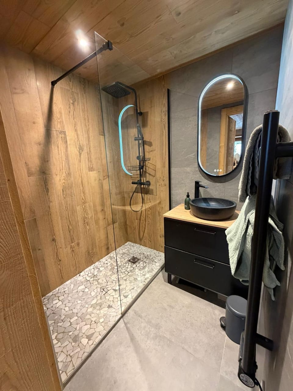 Shower, Bathroom