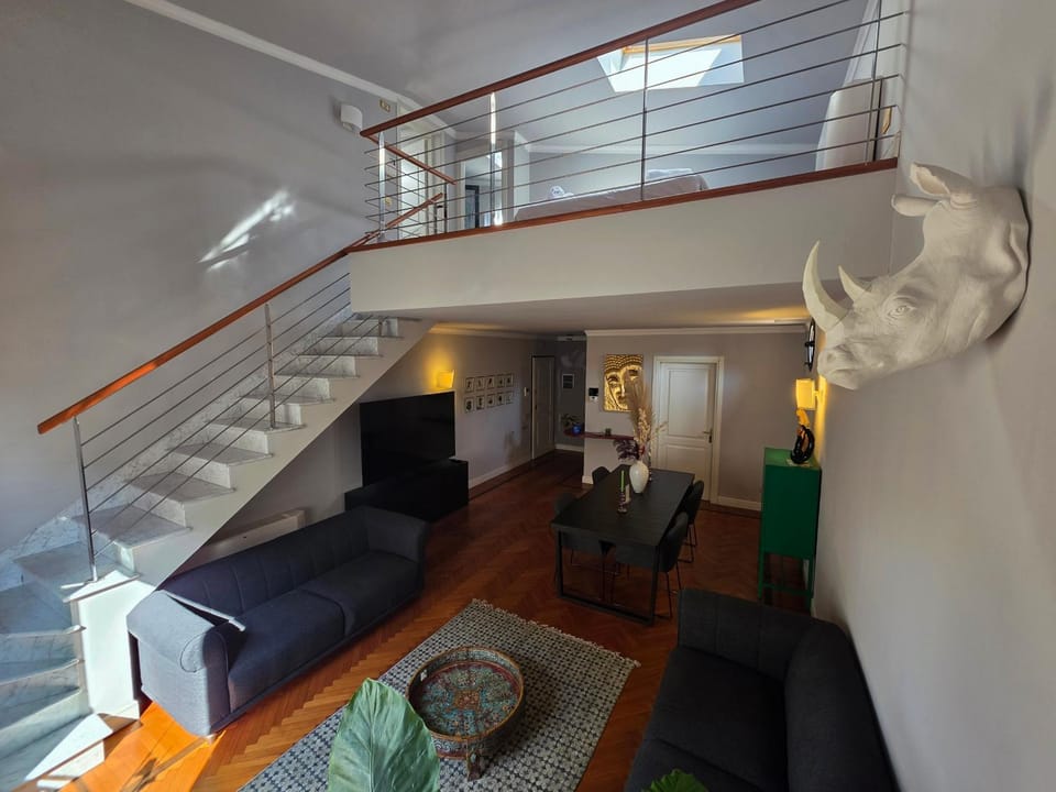 Living room, Decorative detail