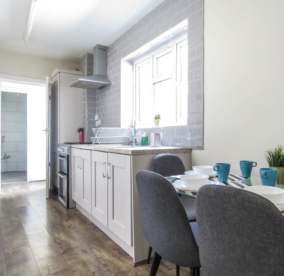 Dining area, oven, stove, kitchen