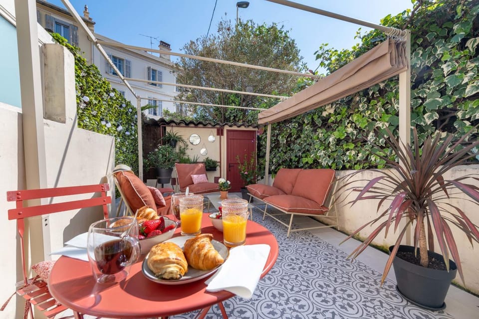 Patio, Balcony/Terrace