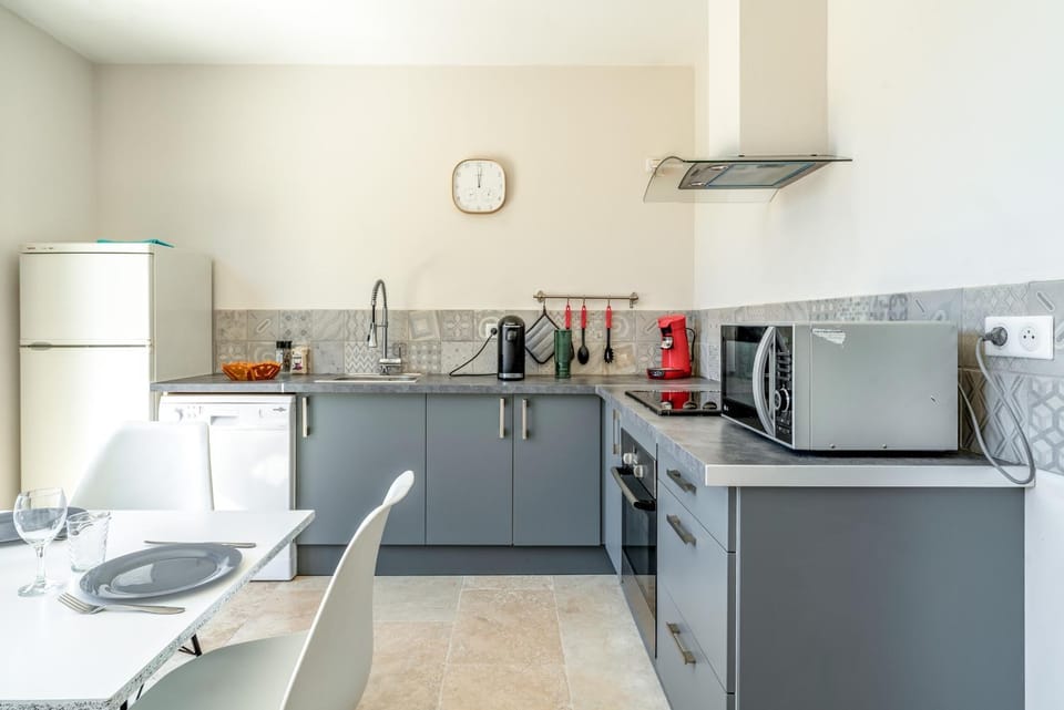 Mas Delorme 2 Apartment in Arles