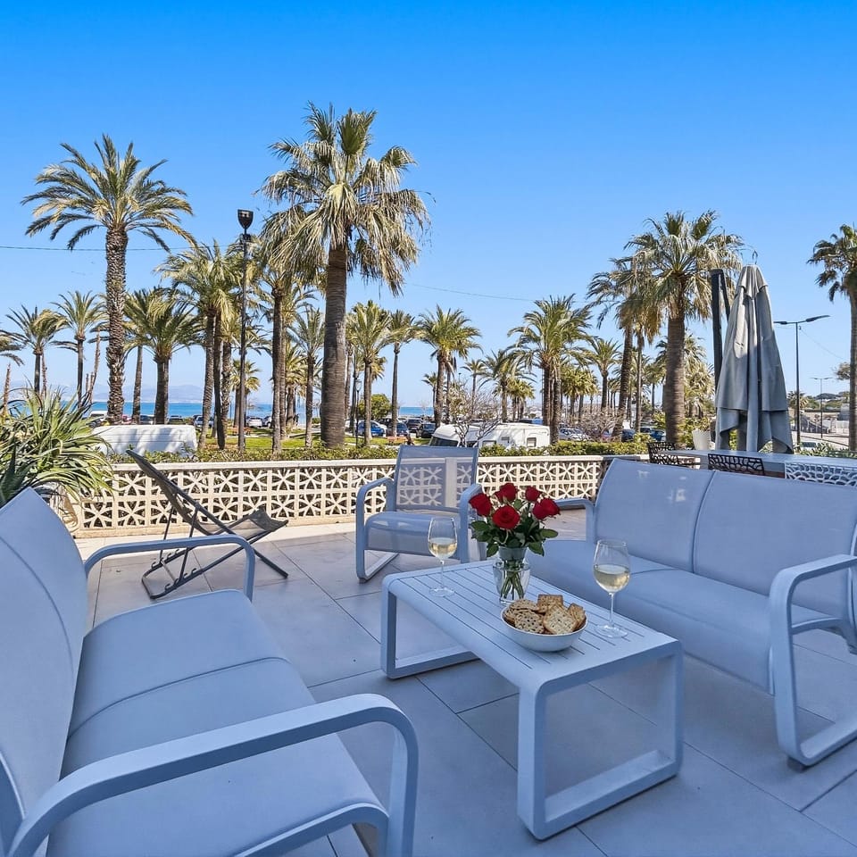 Patio, Day, View (from property/room), Balcony/Terrace, Sea view