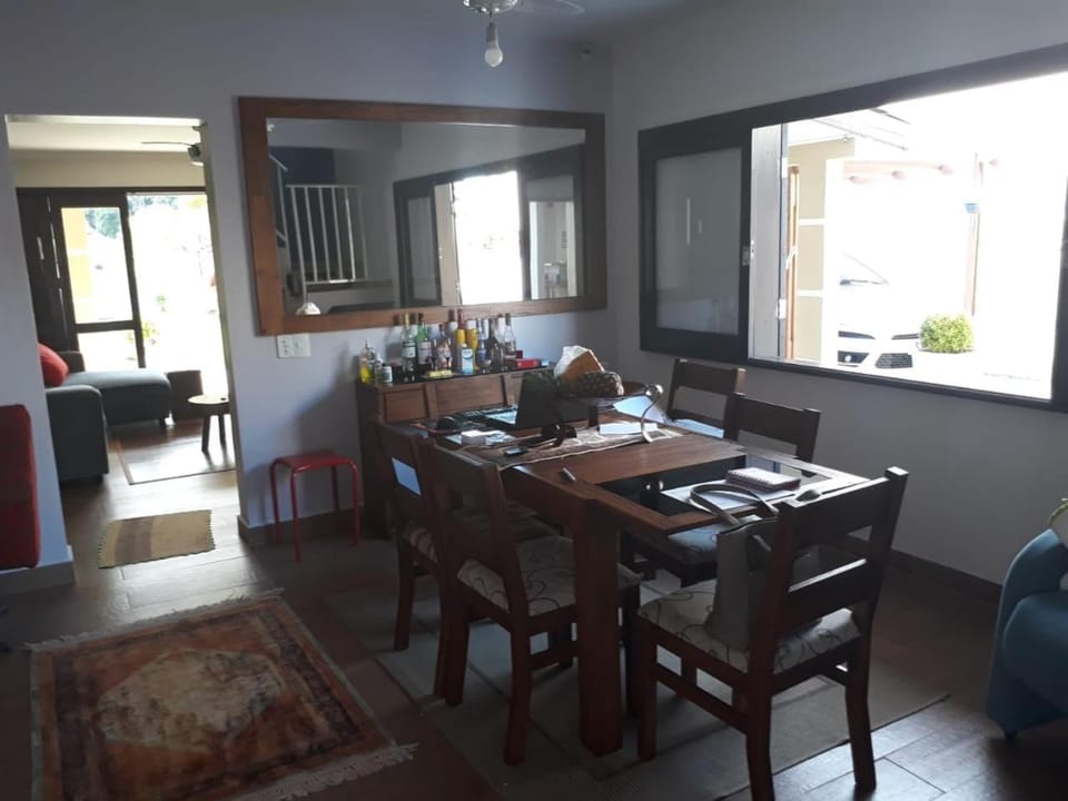 Casa rubi Com piscina Villa in State of Paraná