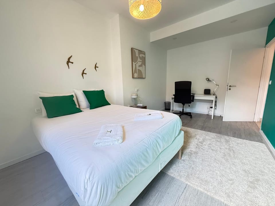 Spring Large Flat Metz - 8P - 4 bedrooms Apartment in Metz
