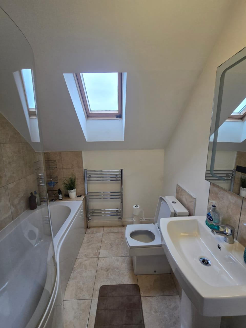 Toilet, Bathroom, Bath