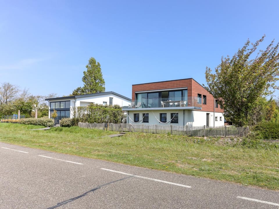 Property building, Summer