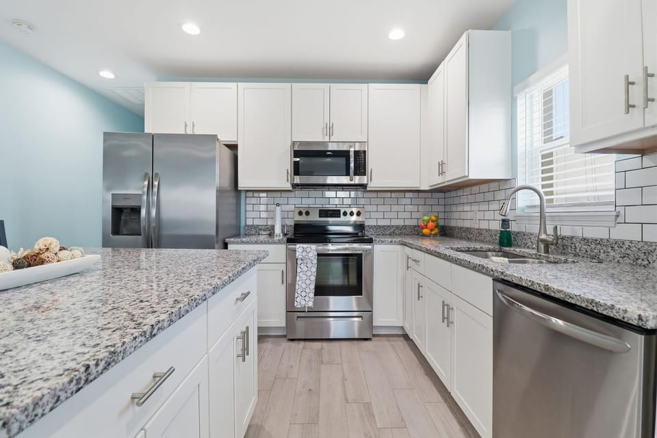 New! Lovely Lilac Cottage 112 Apartment in Punta Gorda