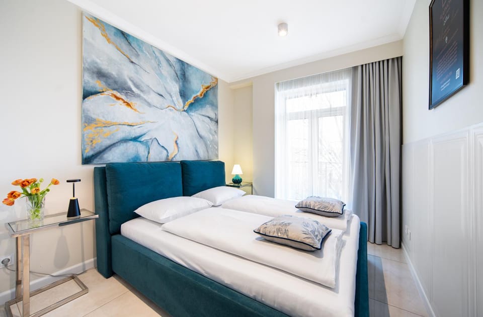 FLATMORE Kopernika 7 m17 - Old Town - AC - Large Balcony Apartment in Poland