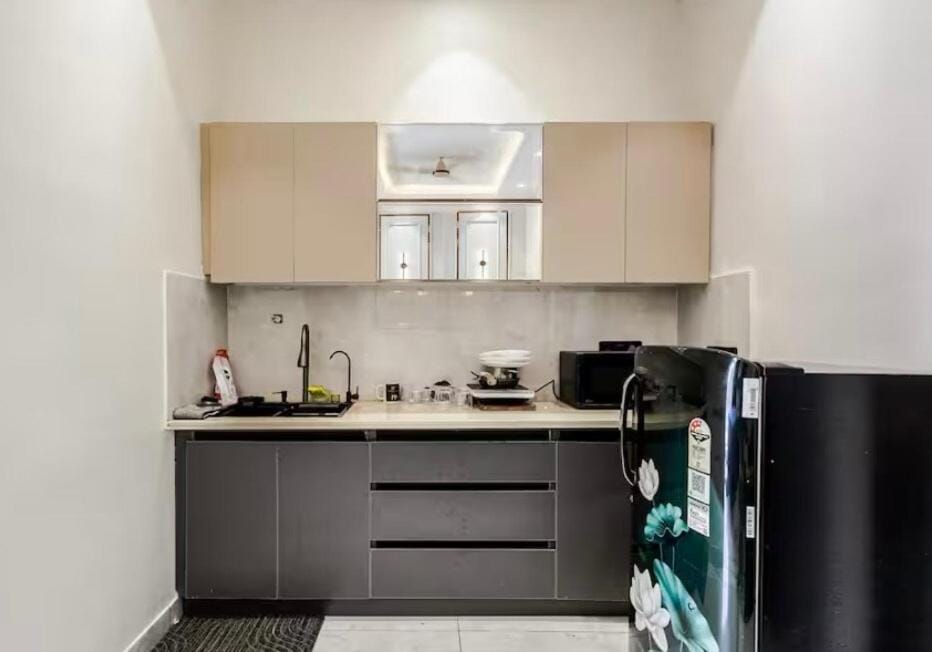 Fusion Suites 611 Apartment in Noida