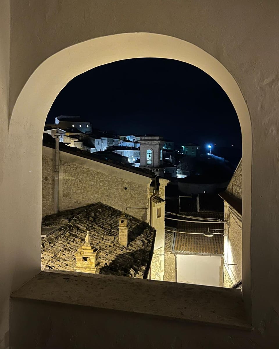 Balcony/Terrace, City view