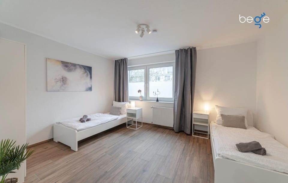 Photo of the whole room, Bedroom, heating, internet