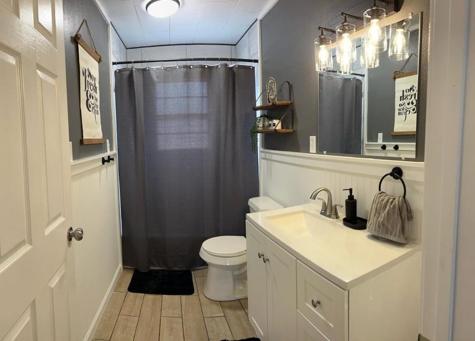 Urban Nest convenient to downtown Paris House in Paris