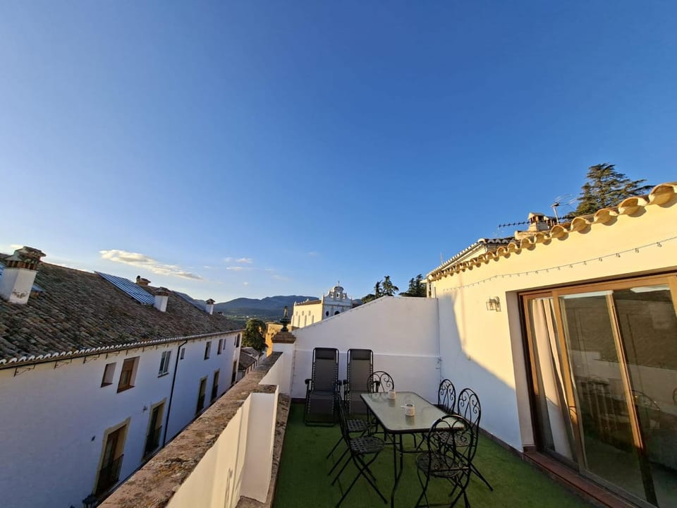 Balcony/Terrace, Balcony/Terrace