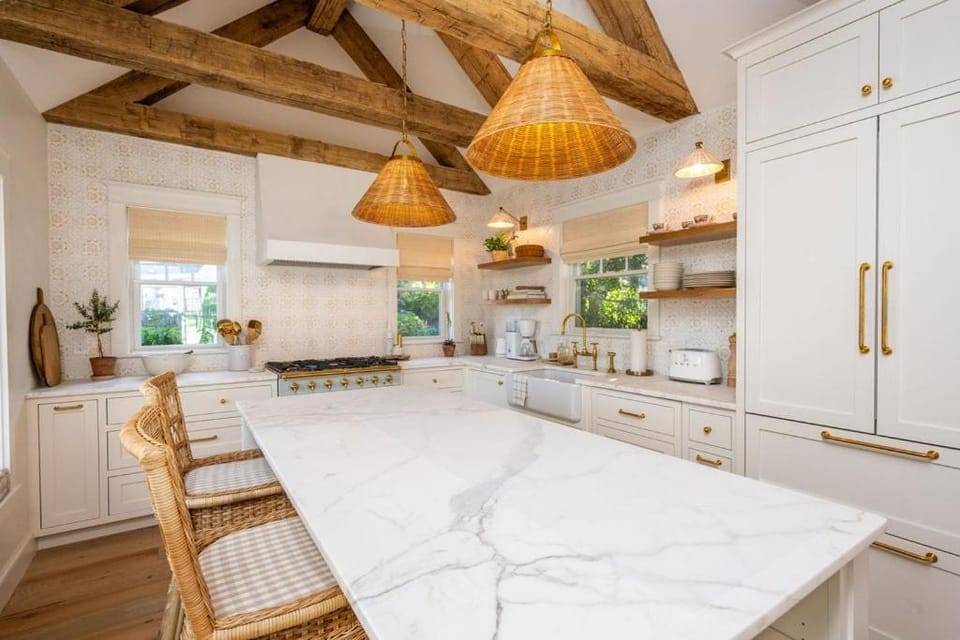 River Cottage - 2 Bedroom 1.5 Bath Waterfront Home House in Dock Square