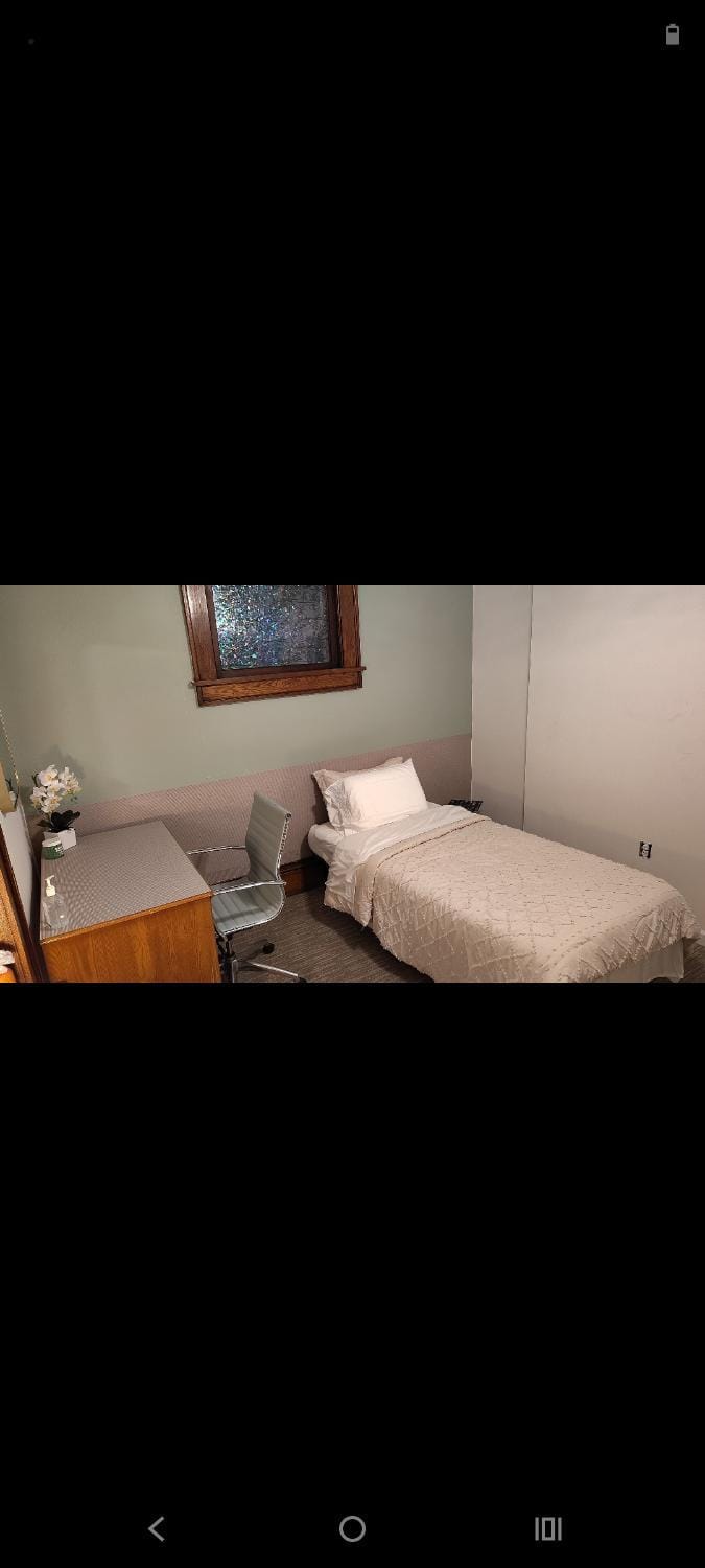 Nash Place Vacation rental in Akron