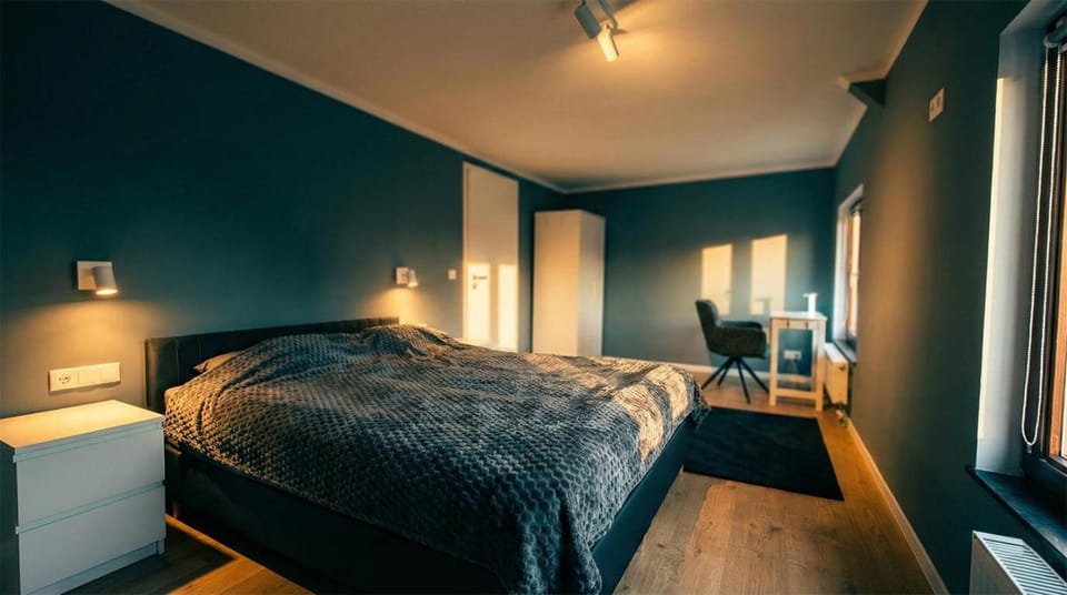 Bed, Photo of the whole room, Bedroom, wardrobe